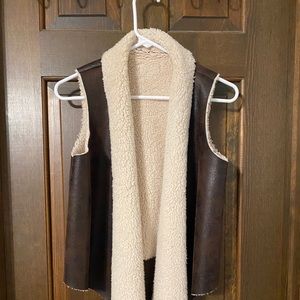 Reversible Vest fur leather faux